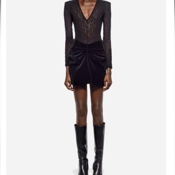 Zara Women’s Black Velvet Mini Skirt Size Medium Whimsigoth Goth Witchy - Picture 2 of 11